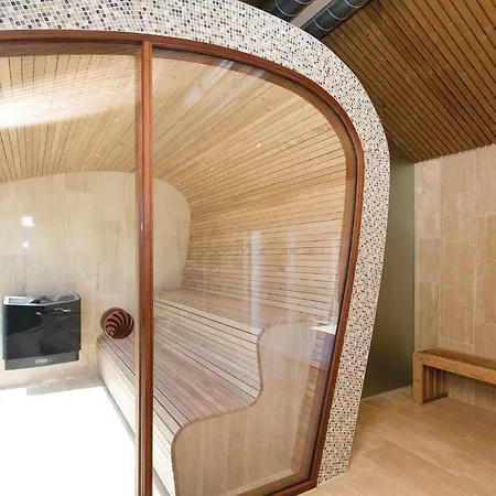 Four-bedroom Holiday In * Blokhus