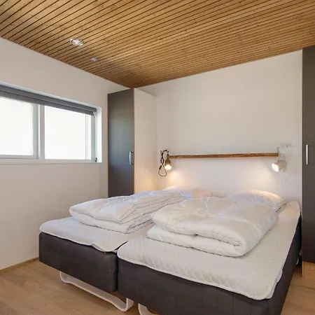Four-bedroom Holiday In